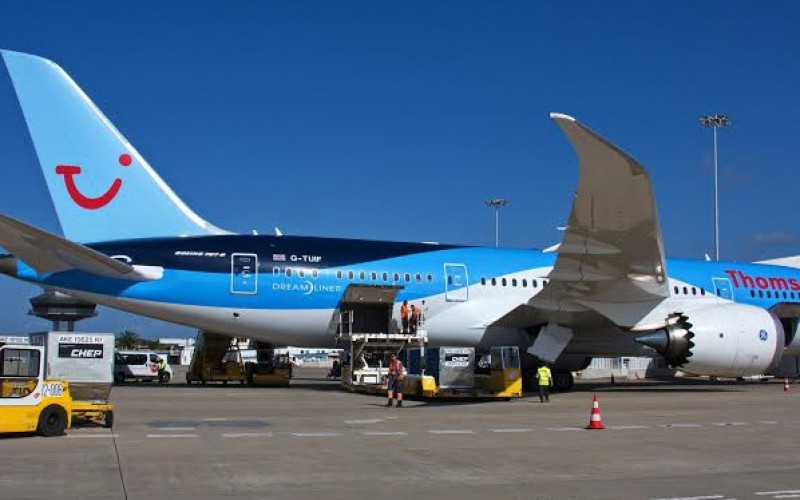 El Aeropuerto de Faro recibe por primera vez el Boeing 787 Dreamliner