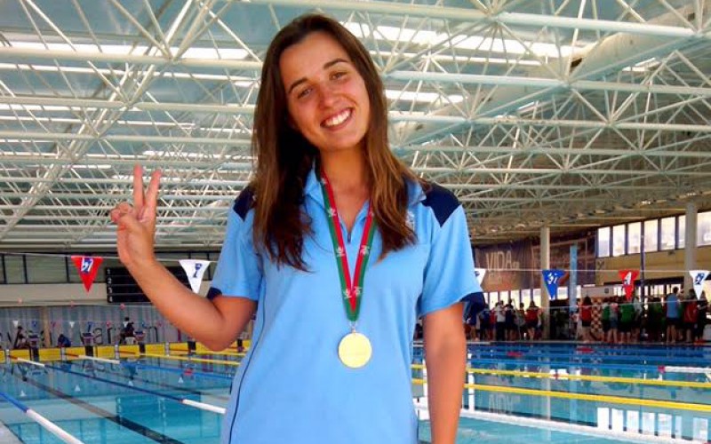 Raquel Correia bate el récord en natación adaptada