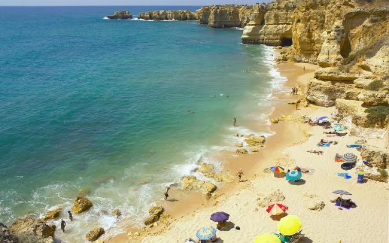 El Algarve, con temperaturas de hasta 35 grados