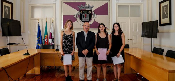 Alumnos del Conservatorio de Loulé reciben el diploma del Curso Básico de Música