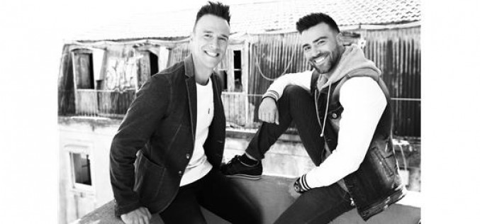 El dúo ‘Anjos’ da la bienvenida a 2017 en Monte Gordo