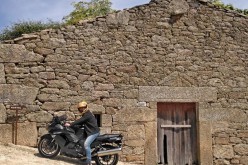 Lés-a-Lés: en moto desde Vila Pouca de Aguiar hasta Faro