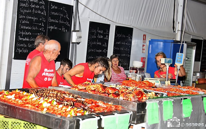 El Festival del Marisco de Olhão se abre con llave de oro