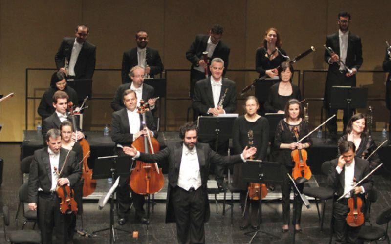 La Orquesta Clássica do Sul y el pianista Peter Jablonsky, en concierto en Loulé