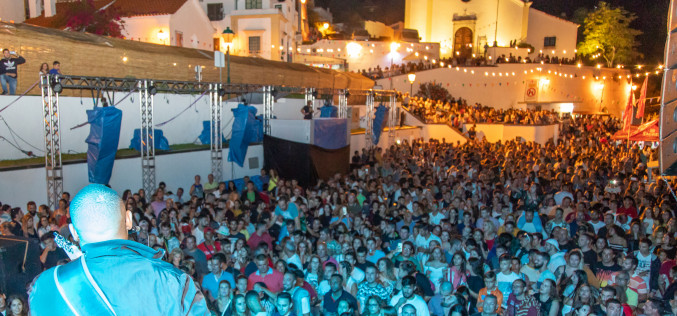 La Fiesta de Alcoutim atrae a miles de visitantes a la villa