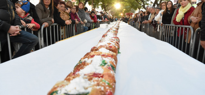 Loulé celebra el Día de Reyes con un Roscón de 150 metros