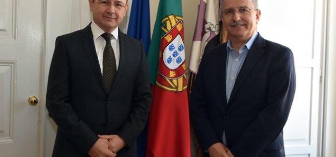 El Embajador de la República de Moldavia visitó Loulé