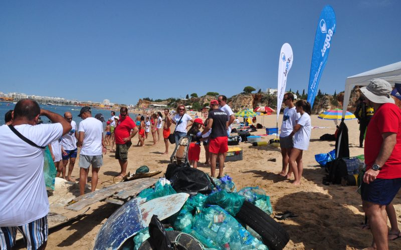 «Vamos a limpiar el mar» en Vale Olival