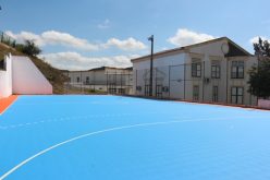 La mejora del centro deportivo de la escuela Alcoutim se ha ejecutado