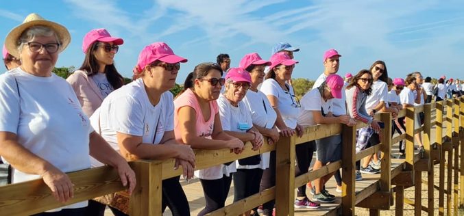 Altura marcó el Octubre Rosa con una caminata por la prevención del cáncer de mama